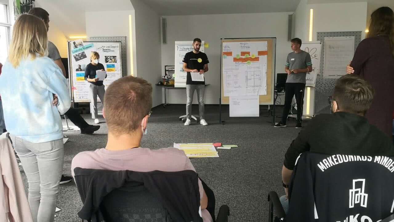 Werde Teil des FLVW-U30-Leadership-Programms 2026!