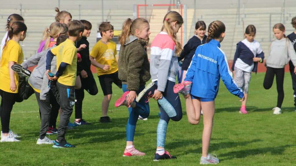 Kinderleichtathletik Wattenscheid Aufwärmen